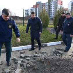 Новини світу - Росіяни впустили авіабомбу поруч з дитсадком у Бєлгороді - соцмережі