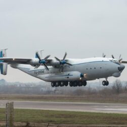 Новини світу - Розвалився в повітрі. Падіння літака в Росії