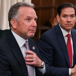 Новини світу - Рубіо та Віткофф конкурують за роль в "мирному плані" щодо України - ЗМІ