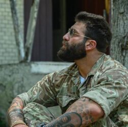 Новини культури - Салем зізнався, які проблеми зі здоров&rsquo;ям має після поранення на фронті