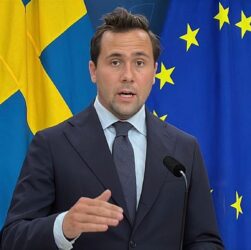 Новини України - Швеція заради України зупинить допомогу п'яти країнам