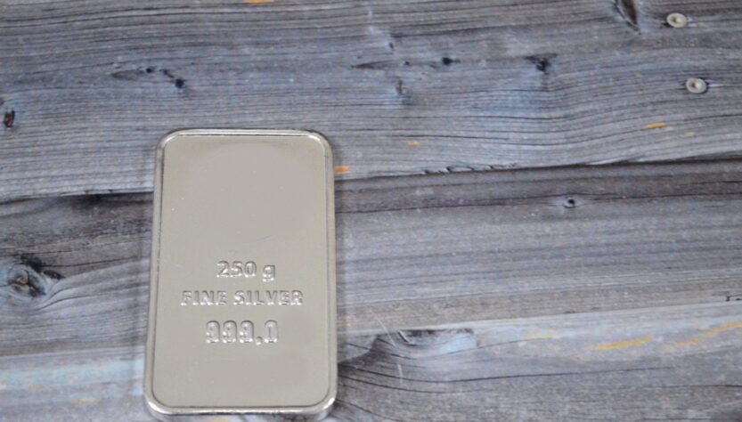 Новини бізнесу - Срібло сягнуло нового максимуму у $80