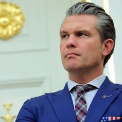 Новини світу - США завдали ударів по трьох суднах в Тихому океані