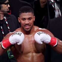 Новини спорту - Титули вирішують усе: Едді Гірн говорить про пріоритети Джошуа на майбутнє