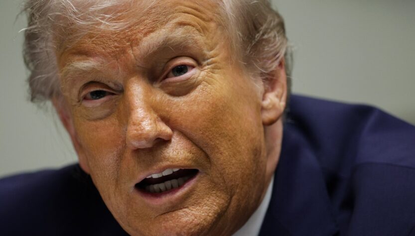 Новини України - Трамп: Лише Зеленський проти мирної угоди