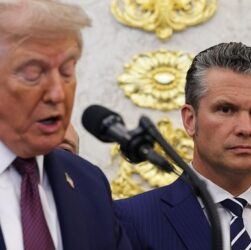 Новини світу - Трамп підтримав Геґсета в скандалі щодо знищення човна