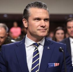 Новини світу - Трамп, Путін та Зеленський: глава Пентагону описав "ідеальну вечерю"