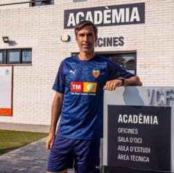 Новини спорту - Тренер жіночої Валенсії трагічно загинув в океані з трьома своїми дітьми