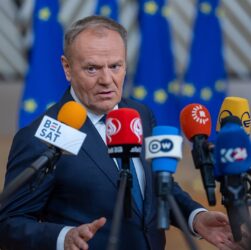 Новини світу - Туск застеріг Захід від "мирних умов" Путіна