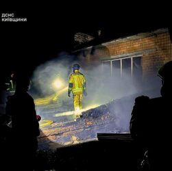 Новини України - У Фастові через обстріл виникли пожежі