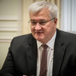 Новини світу - У МЗС оцінили готовність Путіна до миру