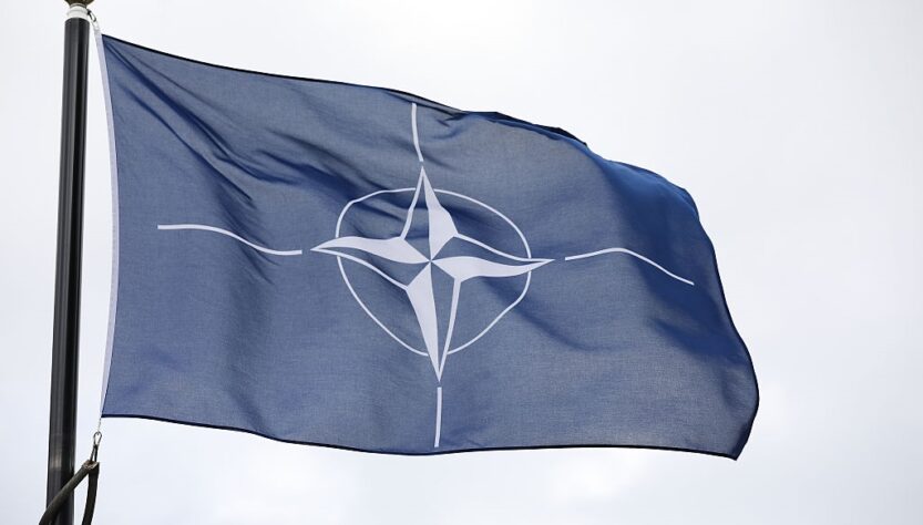 Новини світу - У НАТО є "план Б", якщо мирні зусилля проваляться