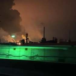 Новини світу - У Рязані пожежі, безпілотники влучили у НПЗ - ЗМІ