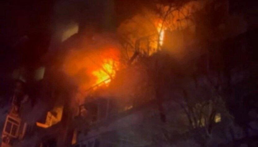 Новини України - У Запоріжжі БПЛА влучив у багатоповерхівку