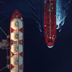 Новини бізнесу - Угорщина підписала контракт на постачання американського ЗПГ