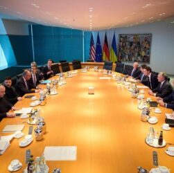 Новини України - Україна і США відновили переговори в Берліні - ЗМІ