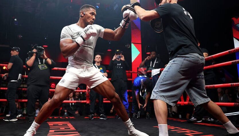 Новини спорту - Українець, що тренував Джошуа до бою з Полом, говорить за бокс як за вагоме