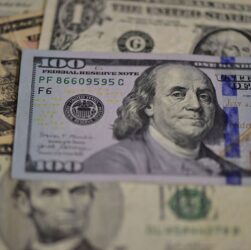 Новини бізнесу - Україні заявила про успішну реструктуризацію ВВП-варантів