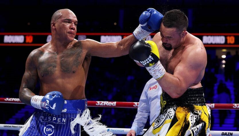 Новини спорту - Усик прокоментував успіх Вордлі у поєдинку проти Паркера