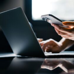 Новини світу - В Криму заявили про обмеження інтернету "до кінця війни"