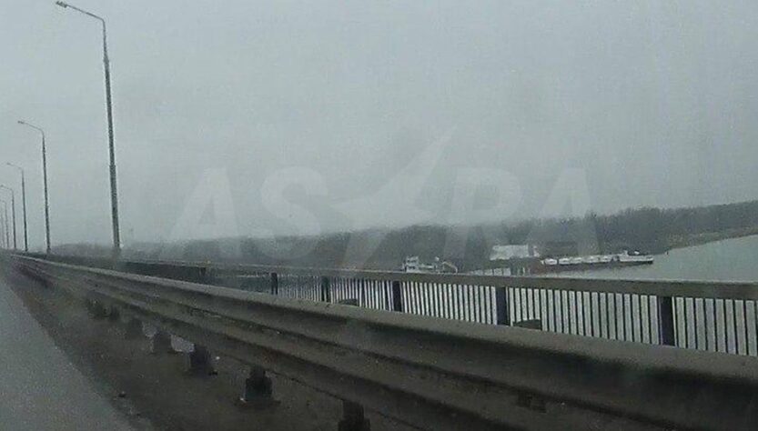 Новини світу - В Ростові почав тонути атакований дронами "тіньовий" танкер РФ - ЗМІ