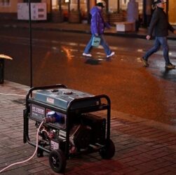 Новини України - В Україні послаблять графіки відключення світла