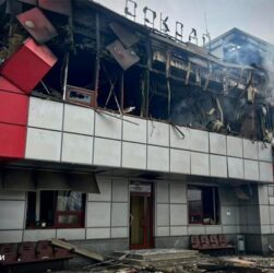 Новини України - В УЗ назвали кількість зруйнованих та пошкоджених вокзалів