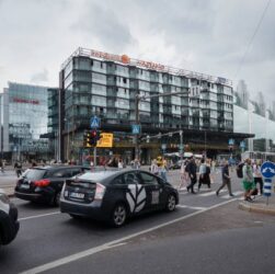 Новини світу - Вибух у найбільшому ТРЦ Естонії: затримали підозрюваного