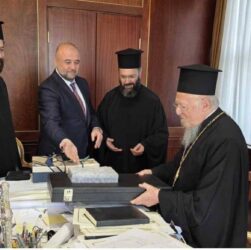 Новини України - Вселенський Патріарх зустрівся з з делегацією українських громад