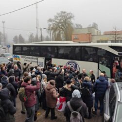Новини світу - Всі звільнені білоруські політв'язні виїхали з України в Польщу та Литву
