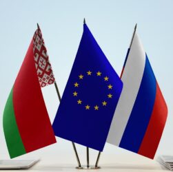 Новини бізнесу - Євросоюз розширив санкції проти Росії та Білорусі