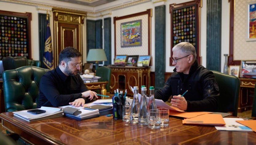 Новини України - Зеленський дав доручення розвідці щодо РФ і Китаю