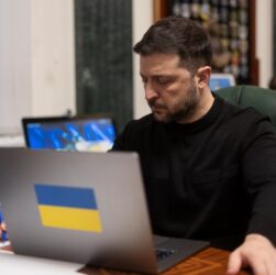 Новини України - Зеленський і Павел обговорили продовження чеської ініціативи