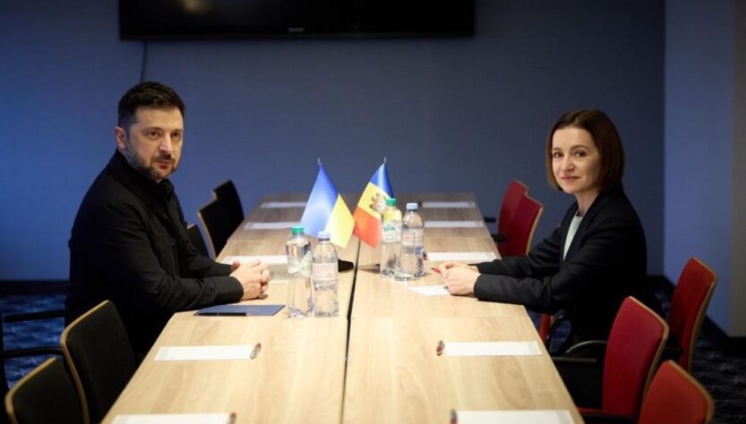 Новини України - Зеленський і Санду провели переговори у Гаазі