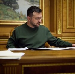 Новини України - Зеленський призначив суддів до місцевих та апеляційних судів