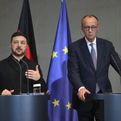 Новини світу - Зеленський: В Україні нема жодної електростанції, що не зазнала атаки РФ