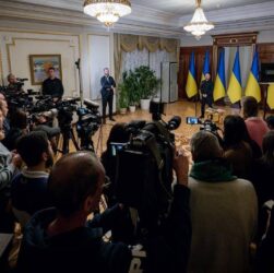 Брифінг Володимира Зеленського для ЗМІ: дипломатичний трек і внутрішнє перезавантаження