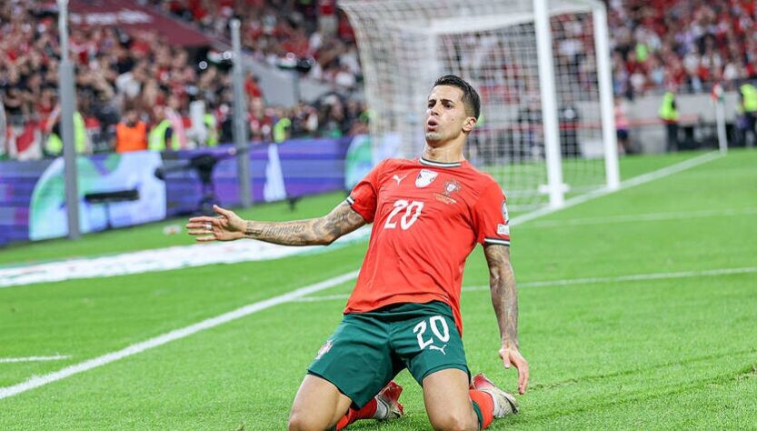 Новини спорту - Барселона знову оголосила про перехід Канселу