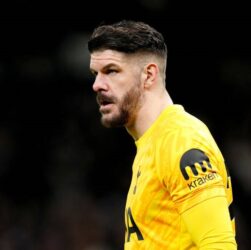 Новини спорту - Борнмут підписав колишнього воротаря збірної Англії