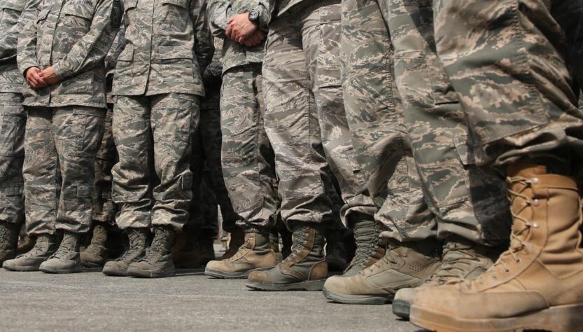 Новини світу - Британія слідом за США частково виводить своїх військових з Катару - ЗМІ