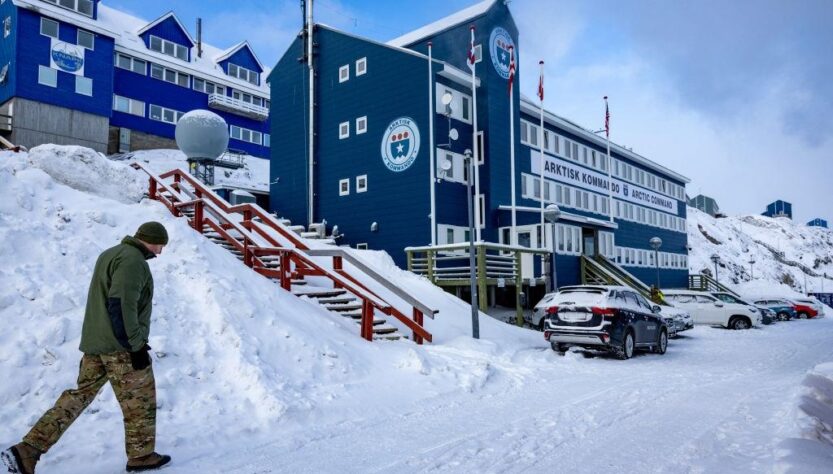 Новини світу - Данія і Швеція відправили військових в Гренландію на тлі погроз Трампа