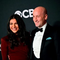 Новини світу - Дружина радника Трампа натякнула на анексію Гренландії