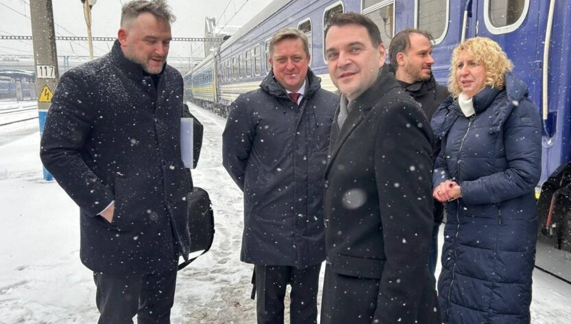 Новини світу - Глава МЗС Чехії прибув з візитом в Україну