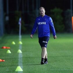 Новини спорту - Колишній тренер Ліверпуля з аутів почав працювати в Арсеналі