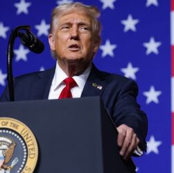 Новини світу - Мачадо передала Трампу Нобелівську премію миру