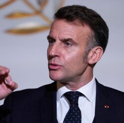 Новини світу - Макрон представив план розгортання французьких військ в Україні