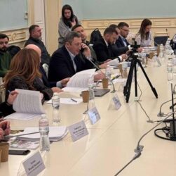 Корупція - Місцезнаходження невідоме, підозри немає Директор НАБУ розповів про статус Єрмака та Умєрова у резонансних справах