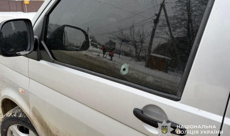 Новини України - Під Львовом обстріляли мікроавтобус ТЦК