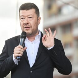 Новини світу - Посол відповів на заяву чеського політика про "злодіїв хунти Зеленського"