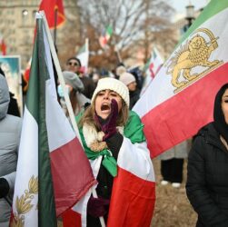 Новини світу - Протести в Ірані. Ісламісти близькі до краху